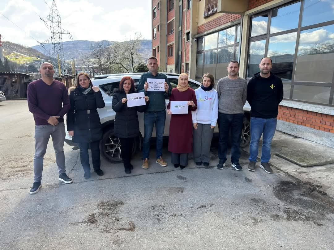 Socijalni radnici u ZDK digli glas za bolje uslove rada, neke nisu podržali direktori – Bosanski.info Socijalni radnici u ZDK digli glas za bolje uslove rada, neke nisu podržali direktori – Bosanski.info