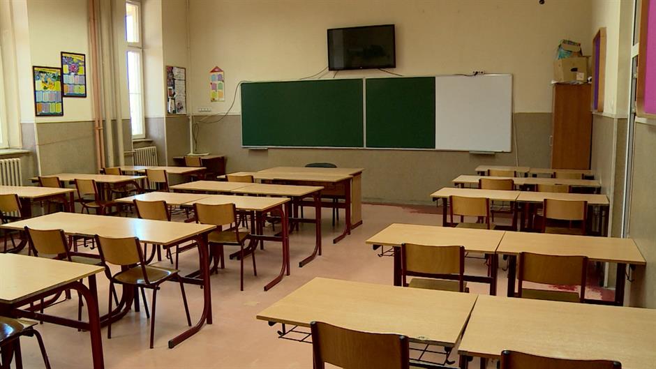 300 učenika svake godine isključeno iz srednjih škola – Bosanski.info 300 učenika svake godine isključeno iz srednjih škola – Bosanski.info