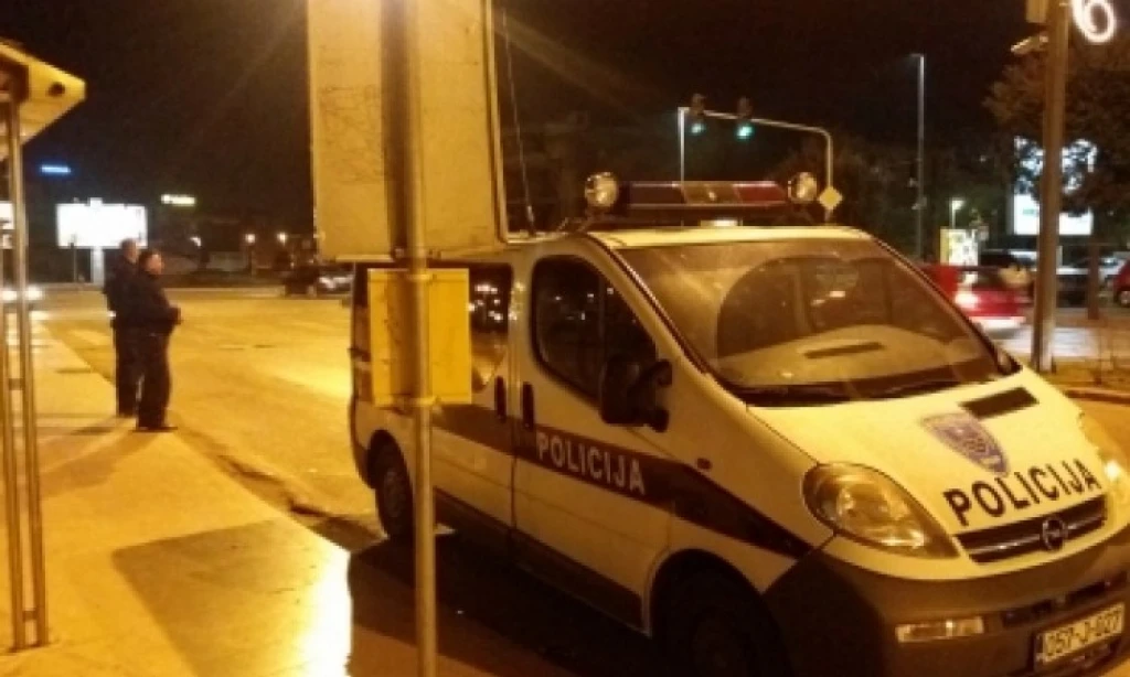 U Mostaru teško povrijeđen pješak, vozač pobjegao s mjesta nesreće U Mostaru teško povrijeđen pješak, vozač pobjegao s mjesta nesreće