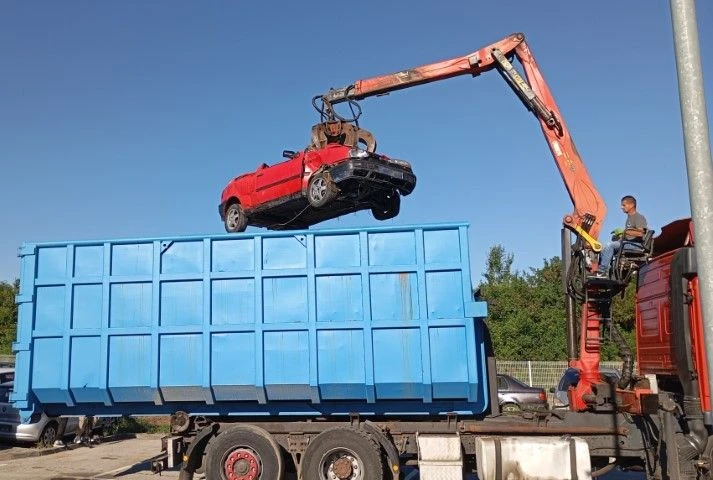 Policija prodala 38 oduzetih vozila za nepunih 18.000 KM – Bosanski.info Policija prodala 38 oduzetih vozila za nepunih 18.000 KM – Bosanski.info
