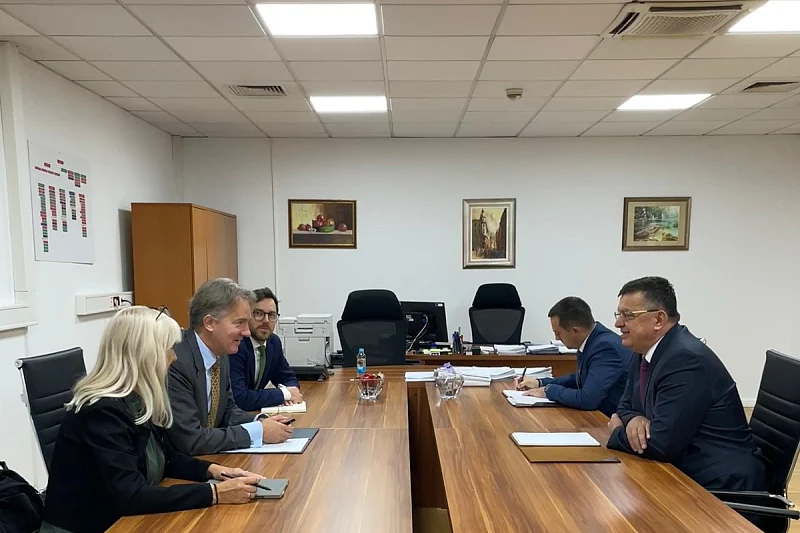 Zoran Tegeltija na sastanku sa strancima – Bosanski.info Zoran Tegeltija na sastanku sa strancima – Bosanski.info