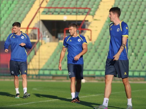 Zmajevi na Koševu odradili posljednji trening pred put u San Marino Zmajevi na Koševu odradili posljednji trening pred put u San Marino