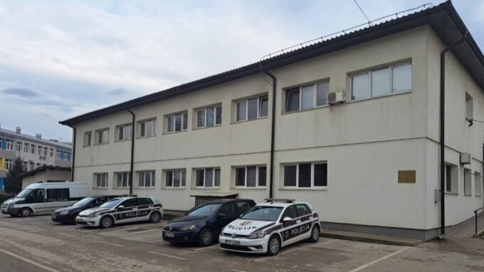 Dvojac uhapšen zbog teške krađe
