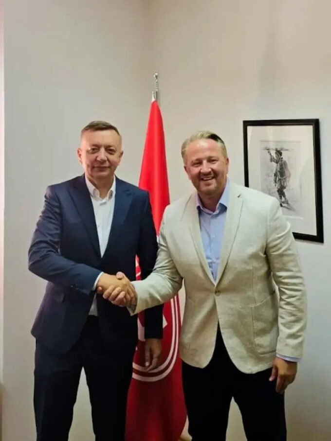 AS Holding kroz partnerstvo s EDOM Connectom otvara vrata afričkog tržišta