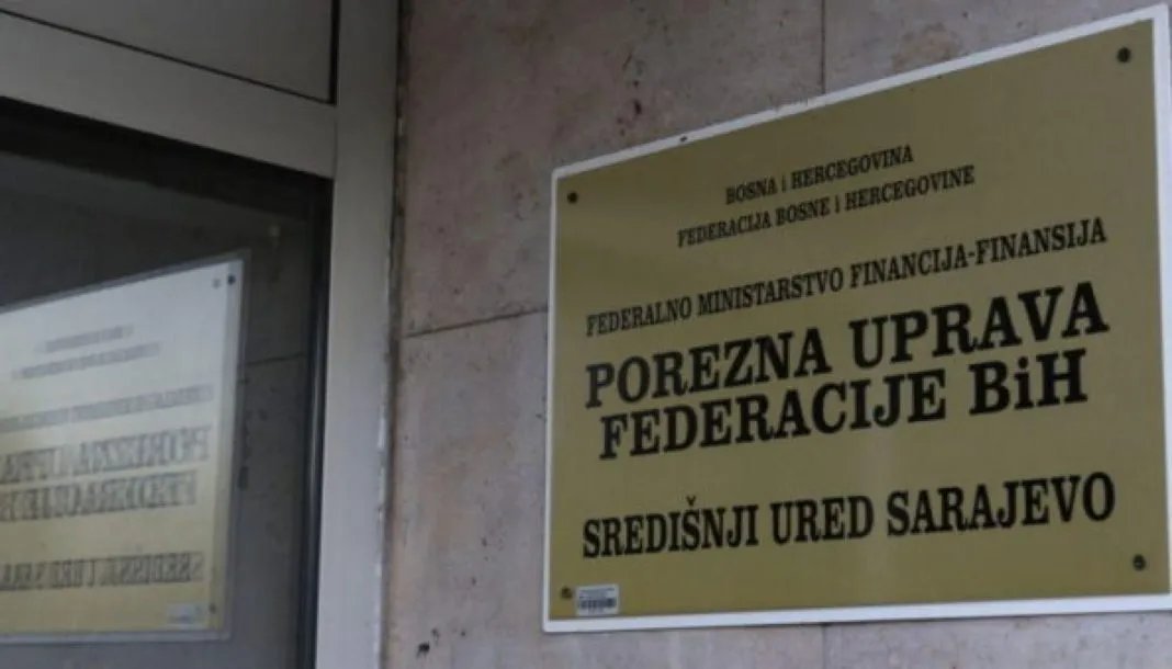 Podaci Porezne uprave FBiH: Od juna do jula broj zaposlenih pao za 2.128 osoba