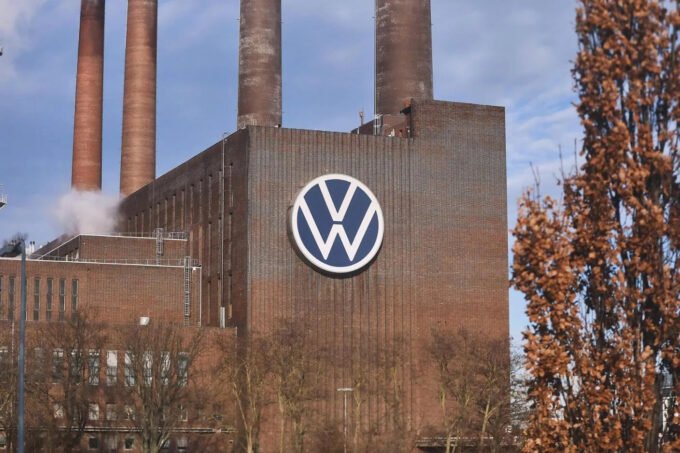 Kriza u Volkswagenu sve dublja: Radnici izgubili povjerenje u upravu, strahuju od novih otkaza i zatvaranja tvornica