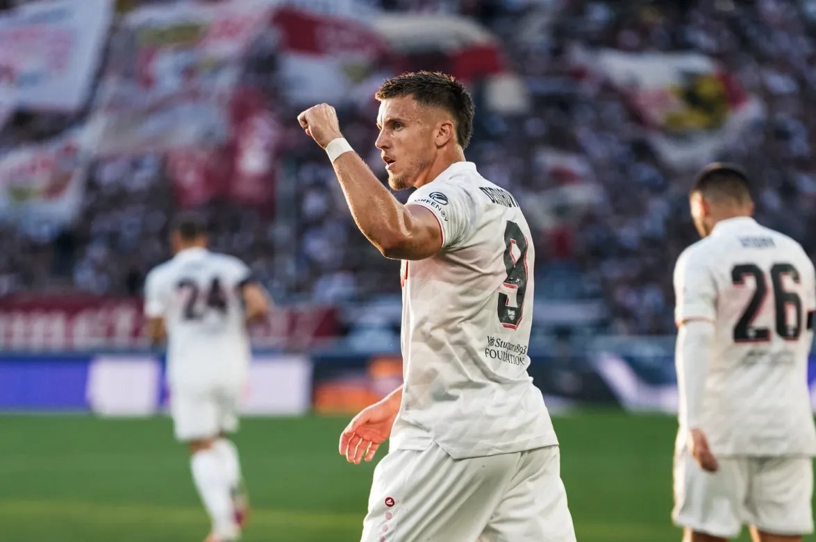 Kakva noć za bh. napadača: Demirović u Ligi prvaka postigao hat-trick za samo 12 minuta