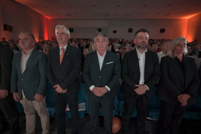 KONCENTRACIJSKA VLADA Komšić kritikovao podjele i pozvao na bosansko jedinstvo, Kovačević neophodan