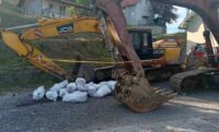Ilegalno kopanje uglja u Banovićima i Kalesiji: Policija u TK zaplijenila više od 100.000 KM, bagere, mašine, ugalj...