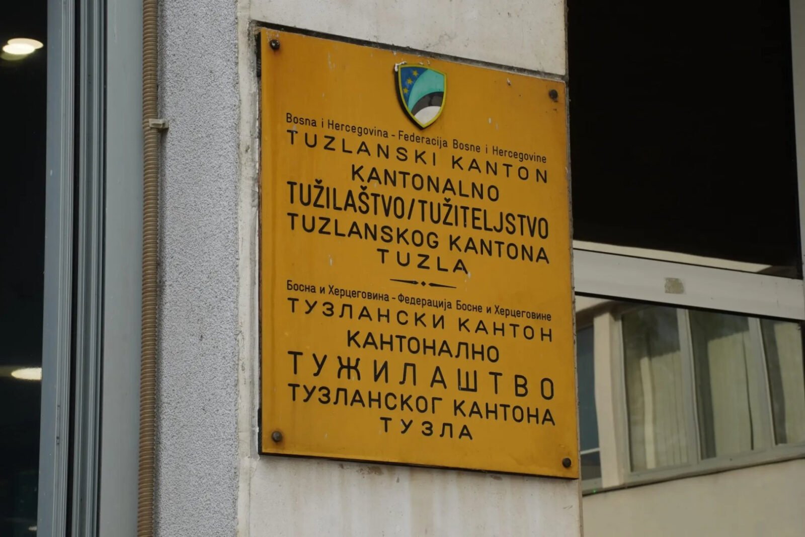 Tuzlaci danas na mirnim protestima pred Tužilaštvom TK zbog pritvaranja maloljetnice
