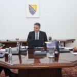 Cvijanović ističe da su strani članovi samoinicijativno napustili Komisiju