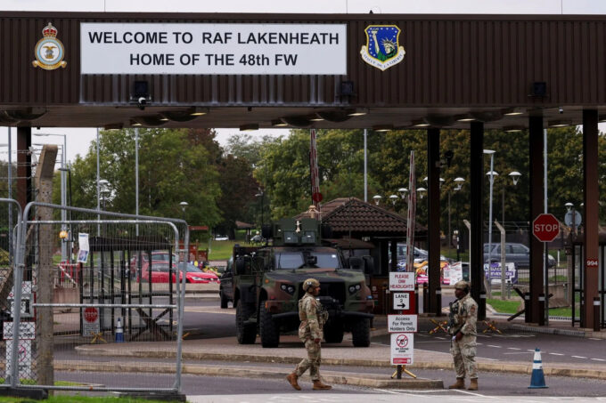 Sprečen teroristički napad u Britaniji, petorica uhapšena blizu američke baze