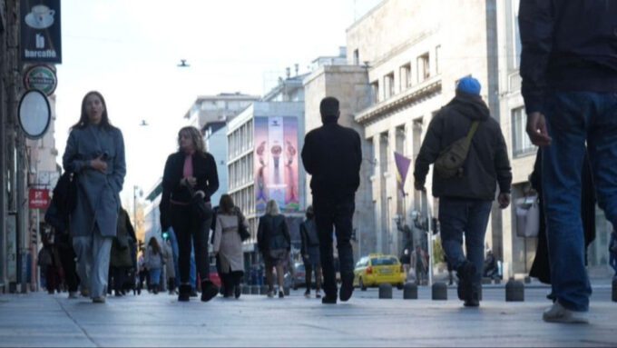 Oblačno s kišom u Bosni, Hercegovina suncem obasjana
