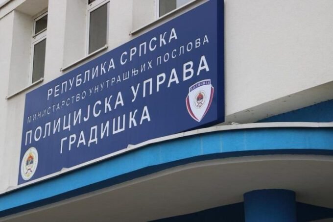 Akcija "Kota" trese Gradišku: Policija pronašla vojne puške i eksplozivne naprave