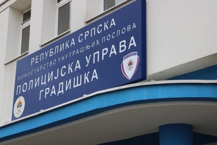 Akcija "Kota" trese Gradišku: Policija pronašla vojne puške i eksplozivne naprave