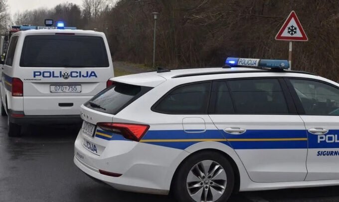Alija se automobilom zabio u kamion vozeći više od 200 kilometara na sat