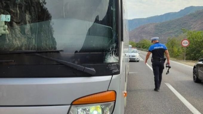 Nesreća kod Mostara: EUFOR-ovo vozilo udarilo autobus