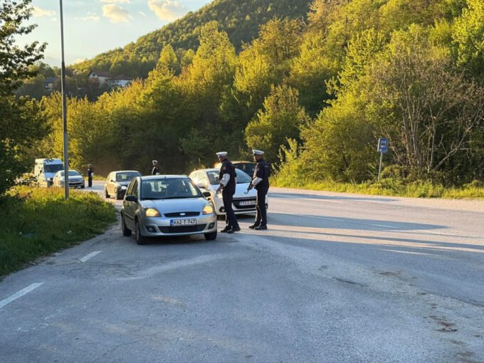Brat ugrizao policajca dok su bježali nakon incidenta na putu u BiH