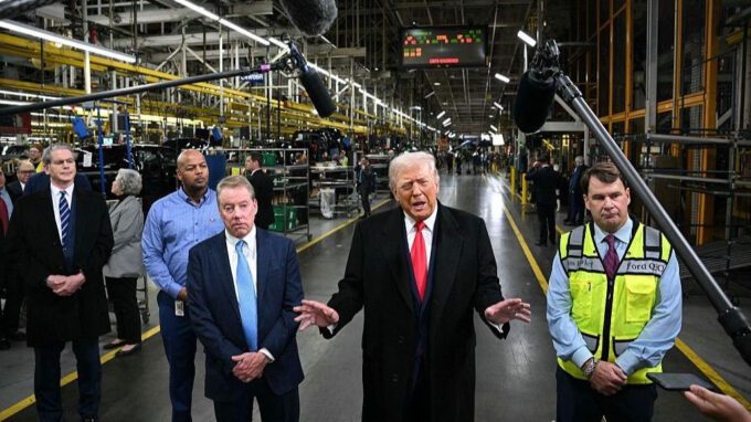 Trump ukida Bidenove regulative: jeftiniji automobili uz veću potrošnju goriva