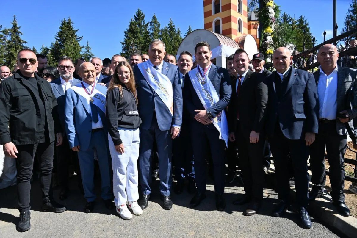 Predsjednik Parlamenta Slovenije posjetio bh. selo sa Dodikom, razotkrivena pozadina posjete