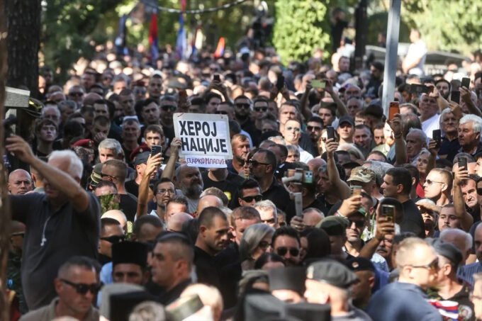 Evropska narodna stranka preispituje veze sa Vučićevim SNS