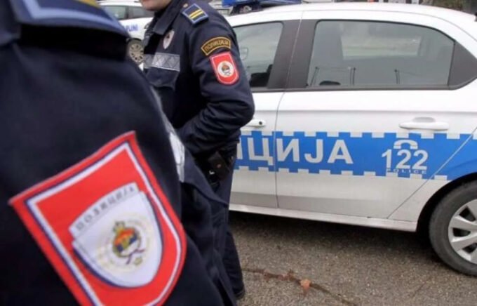 Trojica napala vozača kamiona kod Rogatice i oštetili vozilo
