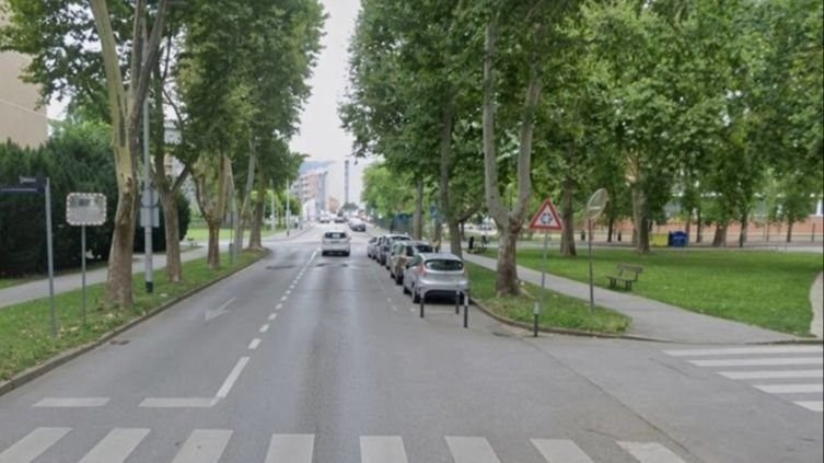 Muškarac imao 2.10 promila alkohola u krvi: Udario dva automobila, evo kakvu je kaznu dobio
