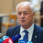 Arnautović upozorio dijasporu: Još 14 dana ostalo, a hiljade prijava nisu ispravne