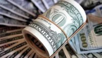 Dolar u septembru ostvaruje najveći rast prema euru u posljednjih 14 mjeseci