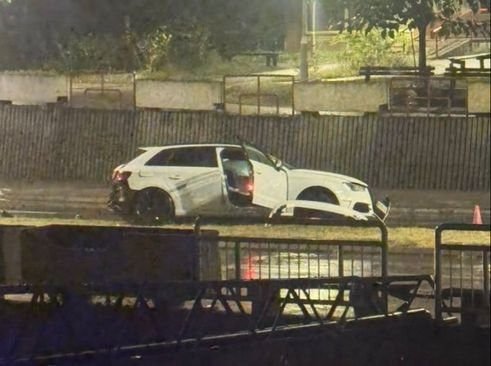 Saobraćajna nesreća u Tuzli: Automobil sletio s puta, troje zadobilo povrede