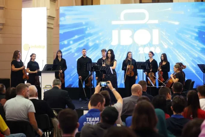 U Vijećnici otvoren JBOI 2026: Pet dana takmičenja mladih informatičara