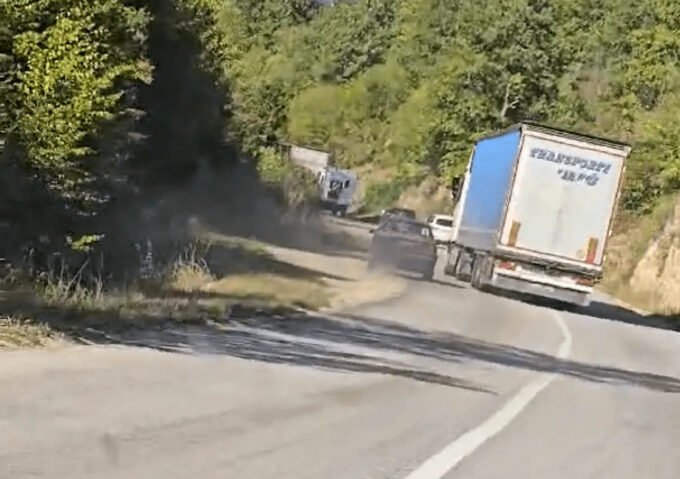 Snimak presretanja kamiona kod Rogatice i napada na vozača dostupna javnosti