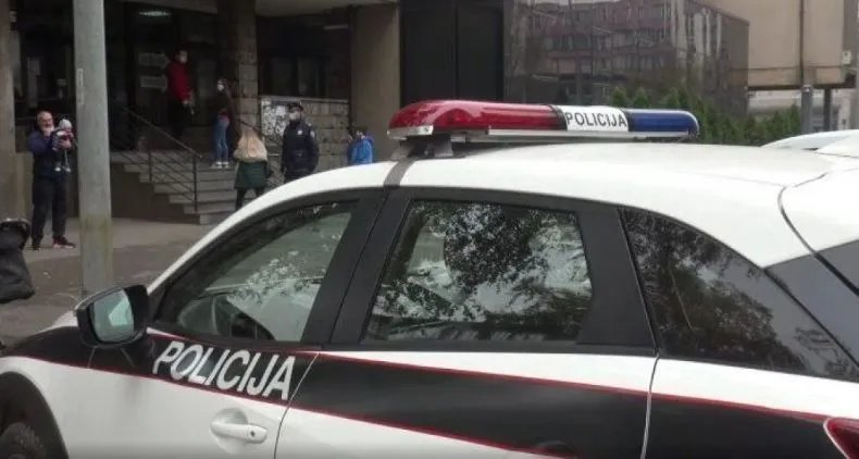 Policija BiH reagirala nakon provale i razaranja imovine u stanu