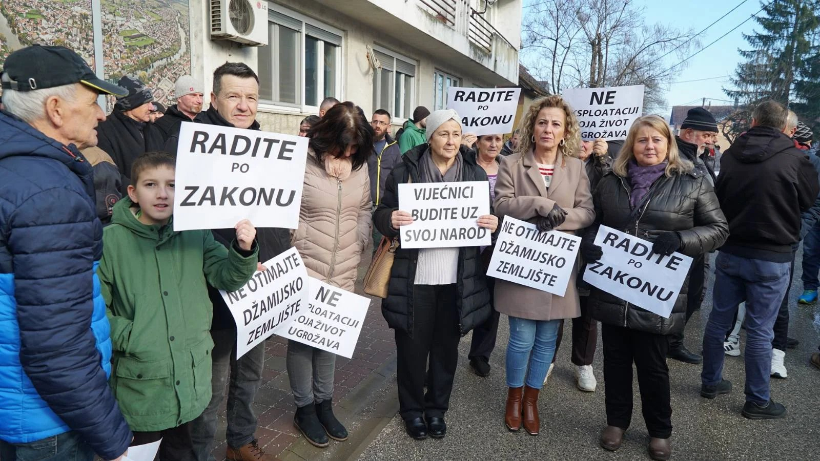 Kamengrad zapostavljen u izbornoj kampanji od strane svih političkih aktera