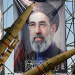 Vojna sila na ulicama Teherana, Iran izložio rakete i dronove na prikazu snaga